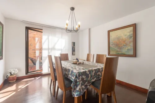 Casa En Venta En Gratamira. Cod V14097