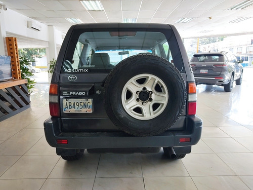 Imagen 5 de 15 de Toyota Meru 4x4