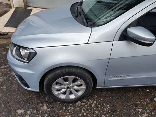 Volkswagen Voyage 2018 1.6 Msi Comfortline Total Flex 4p