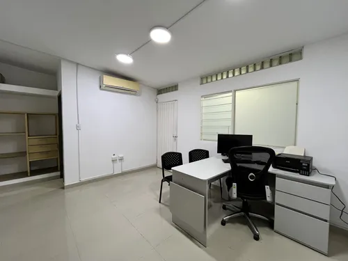 Oficina En Arriendo En Caobos. Cod A30801