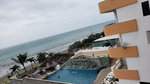 comprar Hermoso Departamento En Tonsupa Frente Al Mar