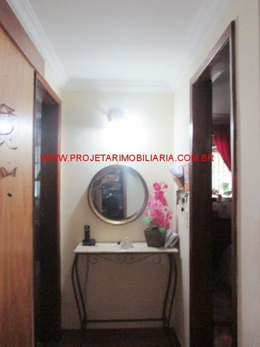 Imagem 9 de 30 de Centro/nova Iguaçu.terreno Com 2 Casas, Quintal C/piscina, Terraço E 5 Vg. Garagem. - Ca00462 - 32690463