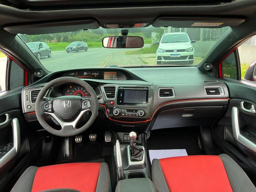 Honda Civic Coupe Si 2.4 16v 206cv