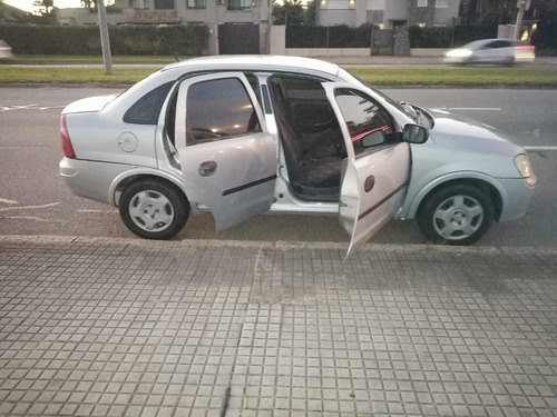 Chevrolet Corsa 1.7 Turbo Diesel.