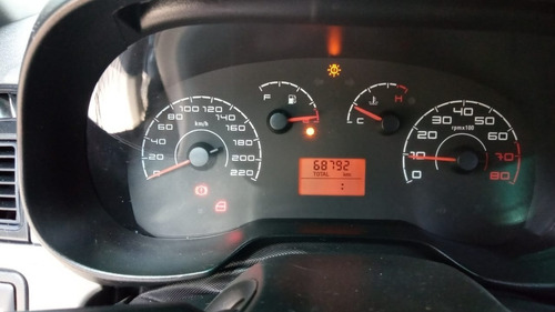 Fiat Punto 2012 1.4 Attractive Flex 5p
