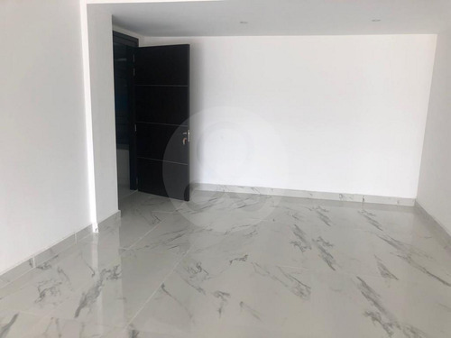 Departamento En Renta En Bosque Real
