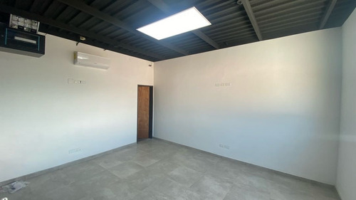 Imagen 17 de 25 de Galpón Vip En Venta Los Dos Caminos 710m2