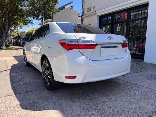 Imagen 3 de 11 de Toyota Corolla 2017 1.8 Se-g Cvt 140cv