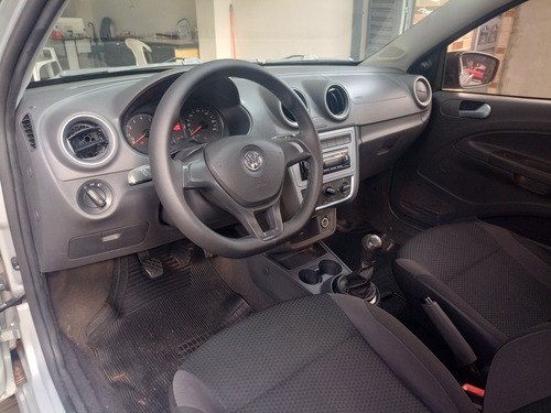 Imagem 8 de 12 de Volkswagen Saveiro 1.6 Robust Cab. Simples Total Flex 2p