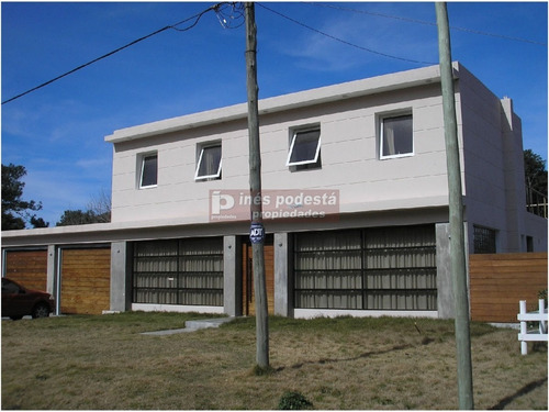 Espectacular. Como Nueva, Super Completa!!!- Ref: 37490