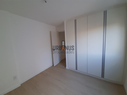 Apartamento A Estrenar Dos Dormitorios, Barrio Sur- Ref: 111