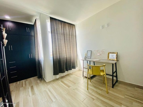 Imagen 8 de 14 de Casa En Venta En Parque Esmeralda Pachuca De Soto 213002isg