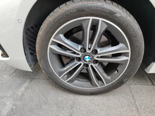 Bmw Serie 1 2023