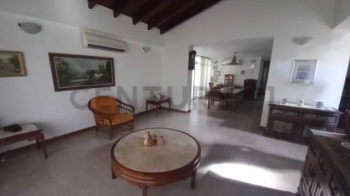 Quinta En Costazul