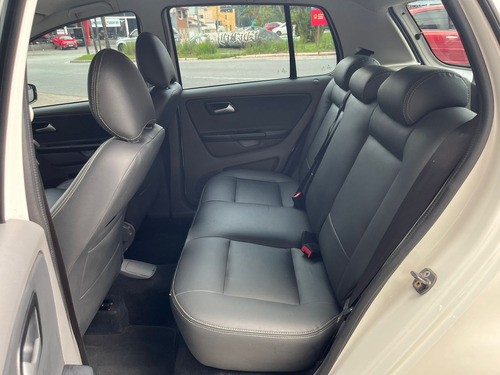 Volkswagen Fox 1.6 16v Msi Highline Total Flex 5p