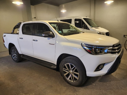 Toyota Hilux 2.8 Cd Srx 177cv 4x4