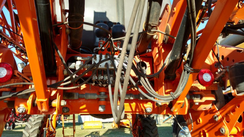 Pulverizador Autopropulsado Jacto Uniport 3000