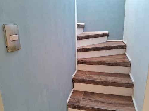 Casa En Arriendo Para Oficina Y Servicios Varios