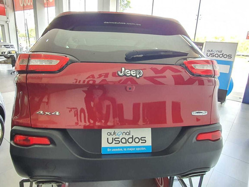 Jeep Cherokee Longitude Plus 3.2 4x4 Aut 5p 2015 Iwz913