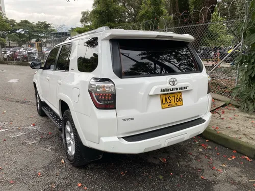 Toyota 4Runner 4.0 Sr5 At 4x4 2022