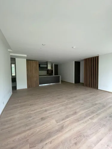 Apartamento En Venta En Altos Del Poblado. Cod V16965