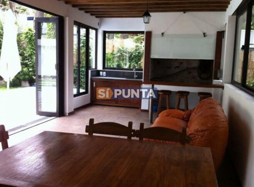 Imagen 14 de 17 de Casa Con Piscina Climatizada