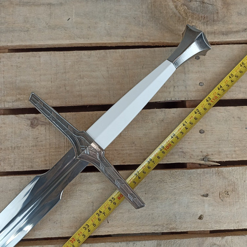 Espadas The Witcher Geralts Silver Sword 120cm Ver. Deluxe
