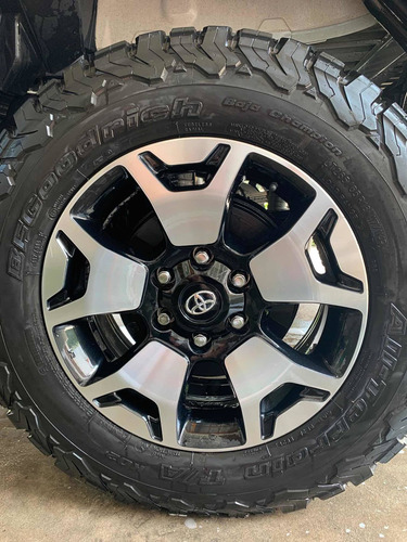 Toyota Hilux 2.8 Cd Srx 177cv 4x2 At 2020