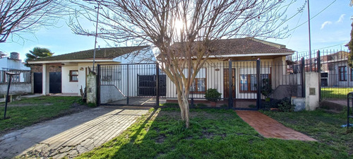 Venta Casa 4 Ambientes Y Dúplex 2 Amb.