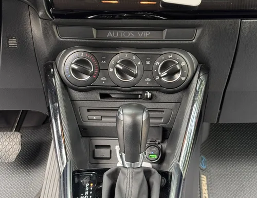 Mazda 2 1.5 Touring