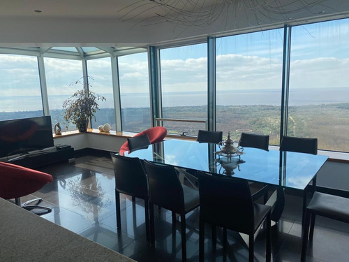 Torres Renoir, Puerto Madero, Piso De 500 M2 Con Vista Panorámica De 6 Ambientes, Con 4 Cocheras