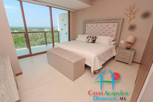 Cad La Isla Emerald C10. Terraza Grande Con Vista A Los Jardines Y Albercas