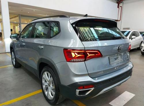 Imagen 6 de 25 de Volkswagen Taos Comfortline 250tsi Gp