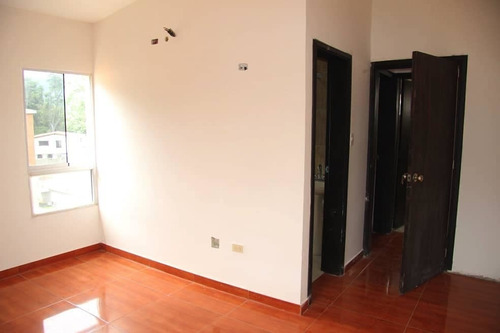 Imagen 3 de 4 de Se Vende Espectacular Penthouse En El Gianny