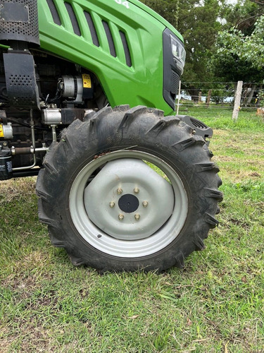 Imagen 10 de 15 de Tractor Chery Bylion Rk 504