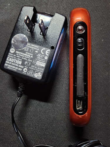 Motorola Rokr E2 Telcel Funcionando Bien, !leer Descripcion!..... Retro, Z530, W350, W300, Nokia, Sony Ericsson, Samsung, iPhone, W580, N8 (Usado)