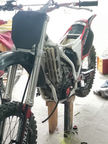 Imagen 8 de 11 de Honda Cr 250