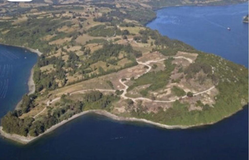 Preciosa Parcela A Orilla Del Mar, Rilán Chiloé.