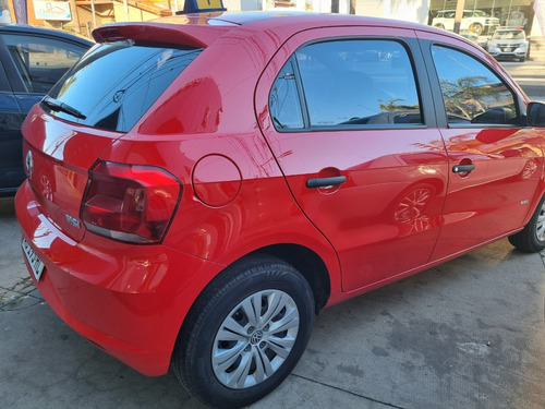 Imagen 15 de 16 de Volksvagen Gol Trend Rojo Usado 2018