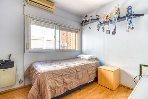 Venta Triplex 4 Amb Apto Crédito Permuta Urquiza