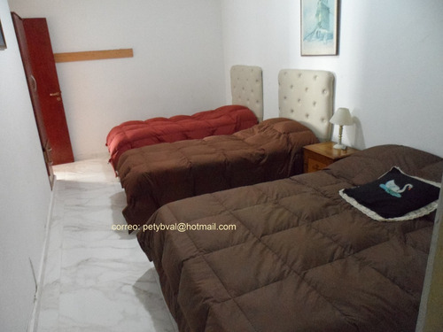 Imagen 10 de 20 de Chalet Para 12 Personas. Mar Del Plata