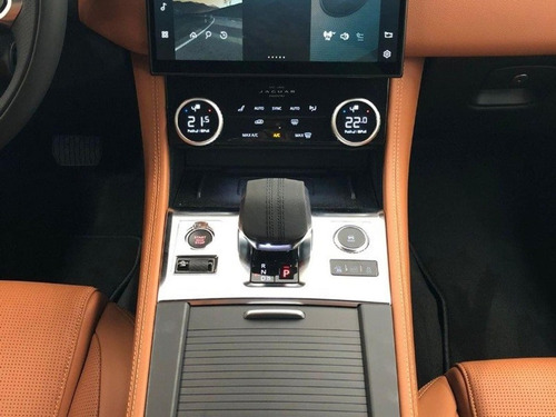 Jaguar F-PACE 2.0 P400e PHEV R-DYNAMIC SE AWD AUTOMÁTICO