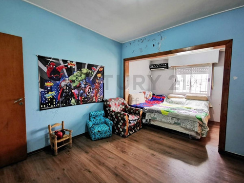 Imagen 4 de 7 de Departamento En Venta Con Patio Y Cochera
