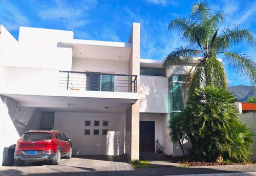 Casa En Venta, Bosques Del Vergel, Carretera Nacional