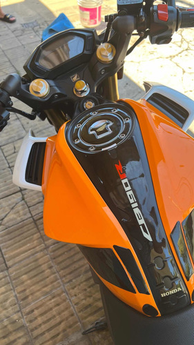 Imagen 16 de 22 de Honda Repsol 190