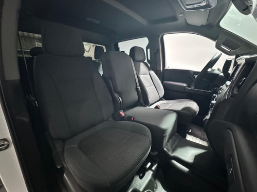 Chevrolet Silverado 4.3 V6 1500 WT Cabina Regular 4x2 At