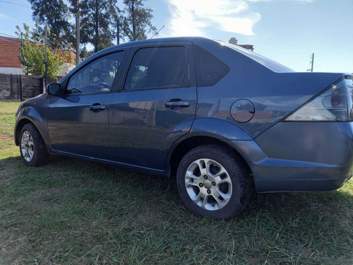Imagen 12 de 15 de Ford Fiesta Max Edge Plus