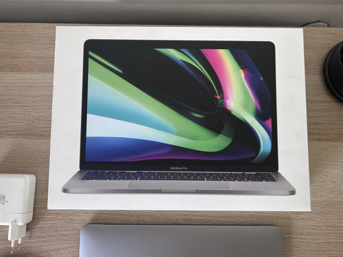 Apple Macbook Pro M1 2020, 8gb Ram, 256 Gb Ssd (Usado)