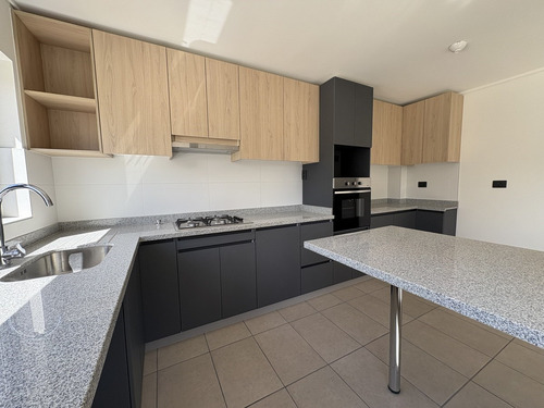 Arriendo Amplias Casas Condominio Praderas Curamonte