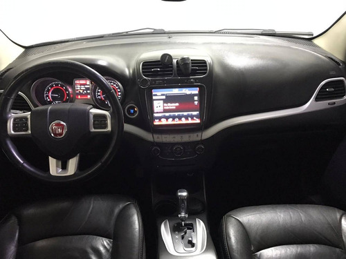 Fiat Freemont 2.4 Precision 16v Gasolina 4p Automático